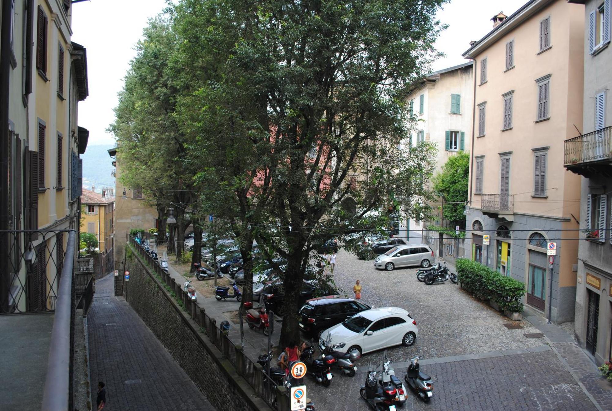 Bergamo Alta Guest House מראה חיצוני תמונה